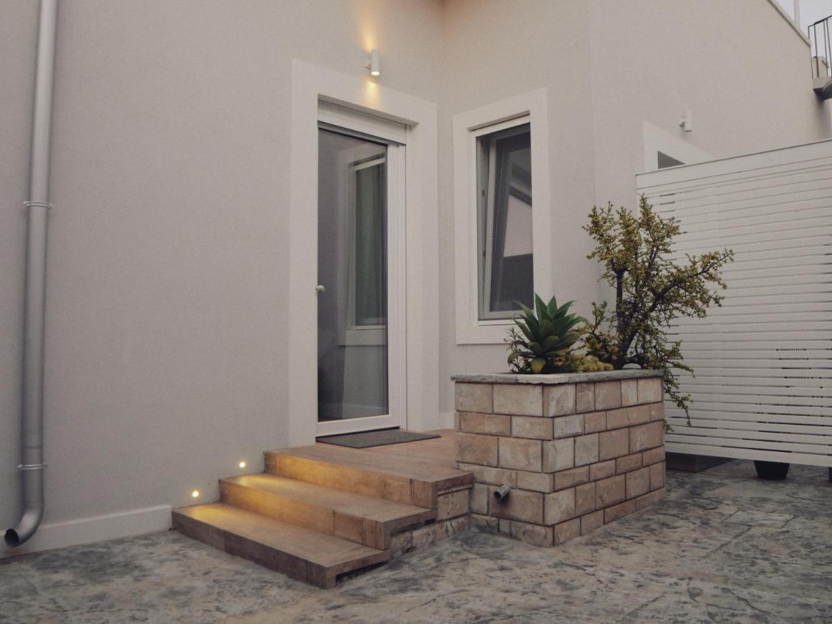 Adele E Il Duca Bed And Breakfast Lecce Exteriör bild