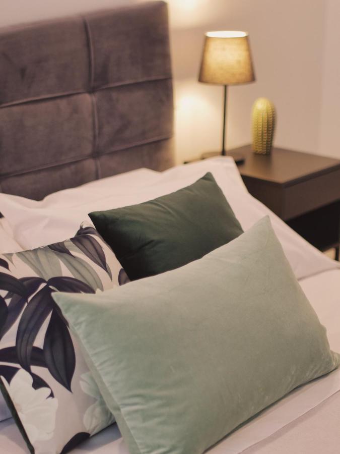 Adele E Il Duca Bed And Breakfast Lecce Exteriör bild